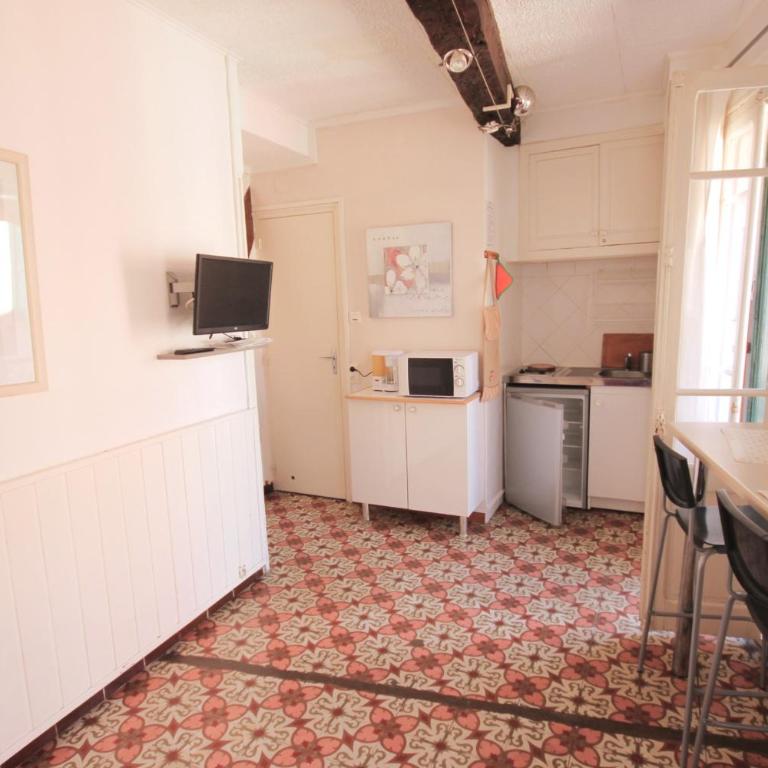 Treille 2 2ème étage - Apartment mit 1 Schlafzimmer - 5