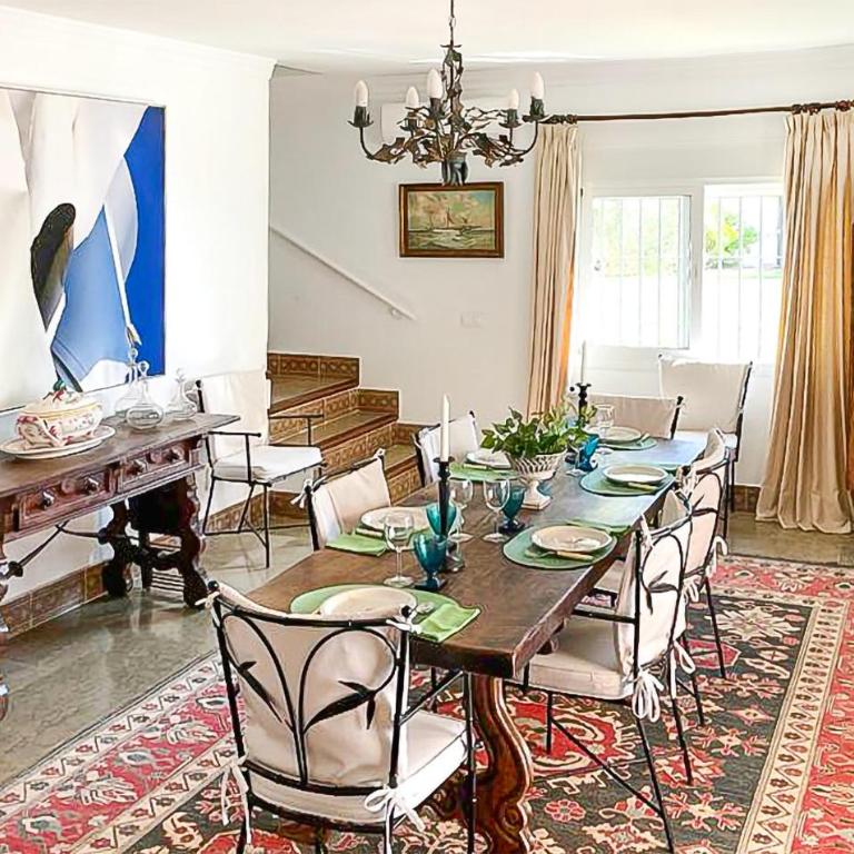 Beautiful Home In Marbella - Casa de vacaciones de 5 dormitorios - 5