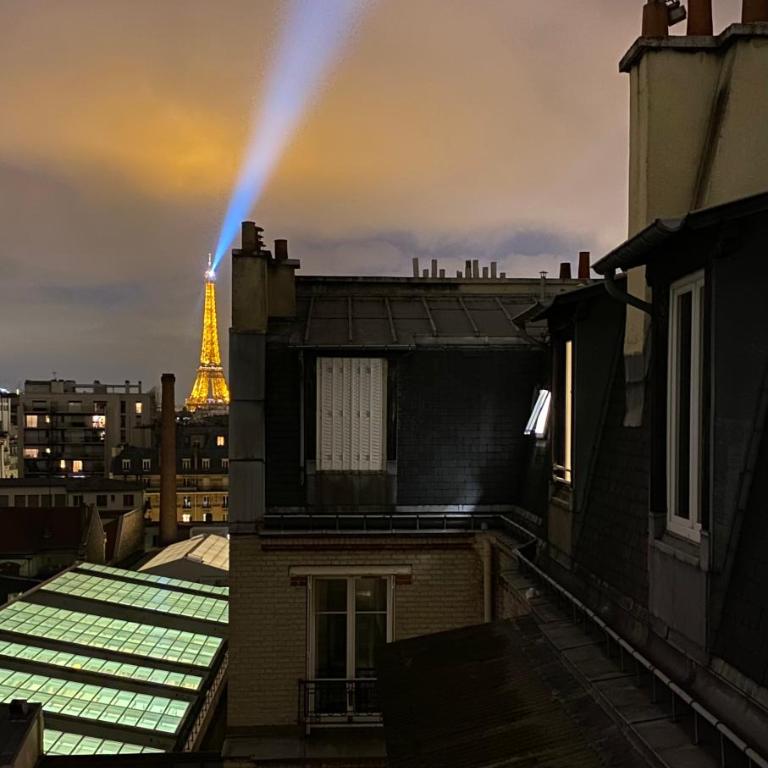 Studio chic Paris Tour Eiffel Near Eiffel tower 7th floor - Appartement 1 Chambre - 19