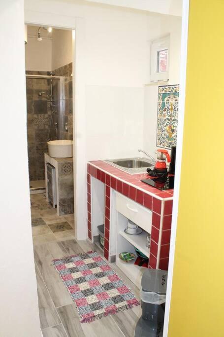 Carla Home - few steps to Ortigia - Monolocale - 38