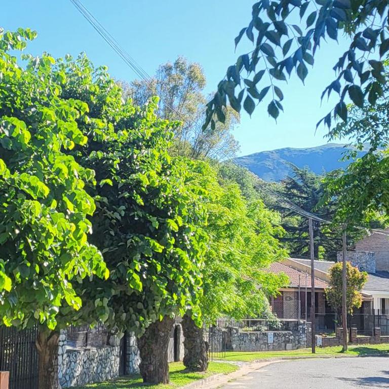 Casa de vacaciones, alquiler temporario en La Falda - Casa de 2 dormitorios - 24