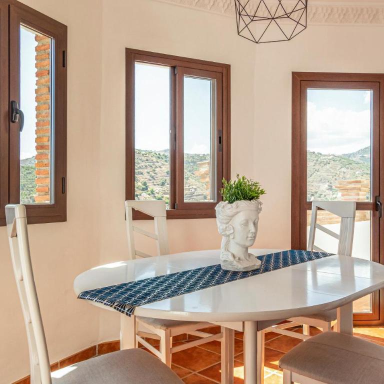 Pet Friendly Home In Malaga - Casa de vacaciones de 5 dormitorios - 5