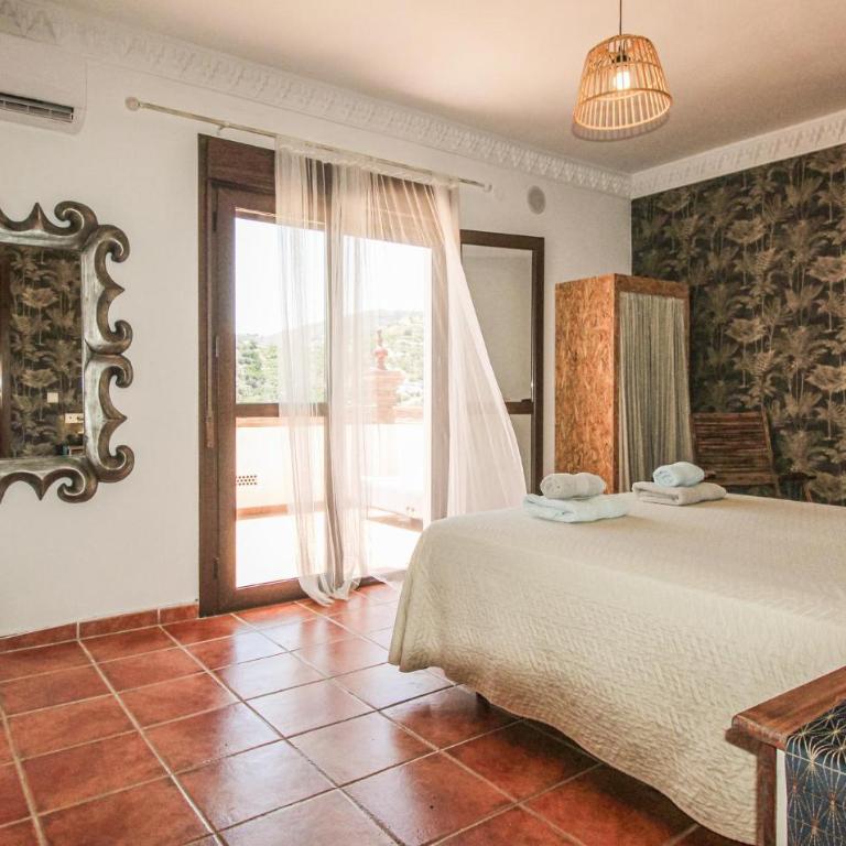 Pet Friendly Home In Malaga - Casa de vacaciones de 5 dormitorios - 14