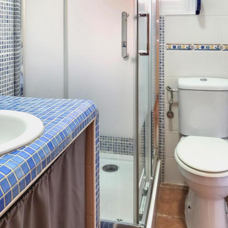 Stunning Apartment In El Campello - Apartamento de 2 dormitorios - 13