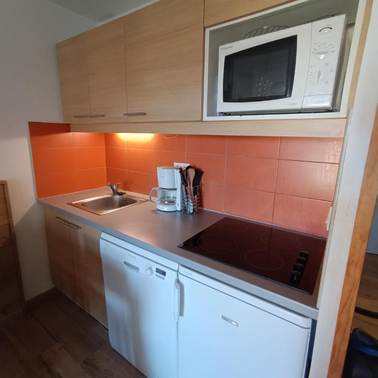 4-6 pers ski pieds Belle Plagne Les Gémeaux - Appartement 1 Chambre - 9