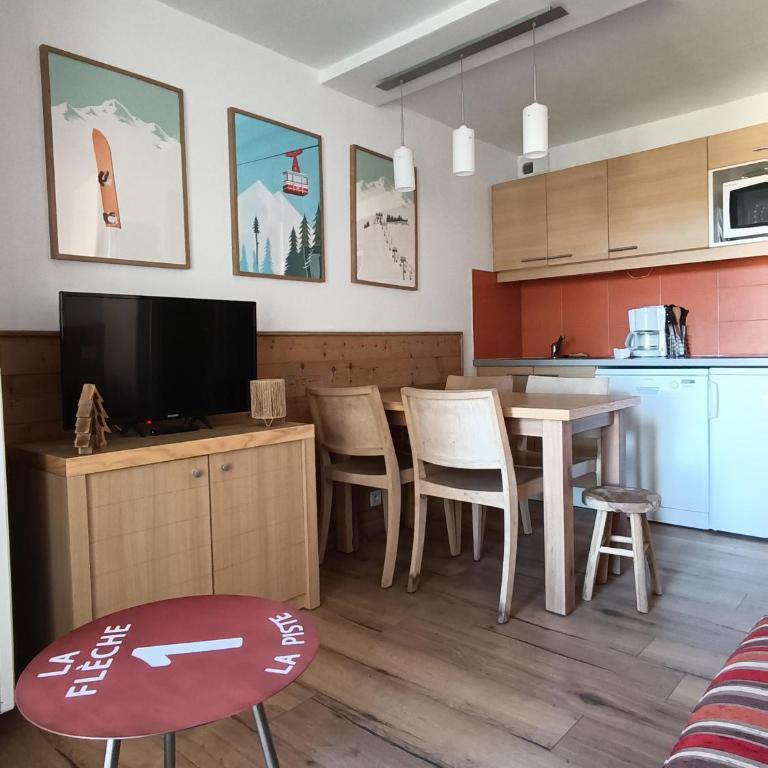 4-6 pers ski pieds Belle Plagne Les Gémeaux - Appartement 1 Chambre - 4