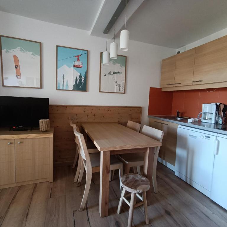 4-6 pers ski pieds Belle Plagne Les Gémeaux - Appartement 1 Chambre - 2