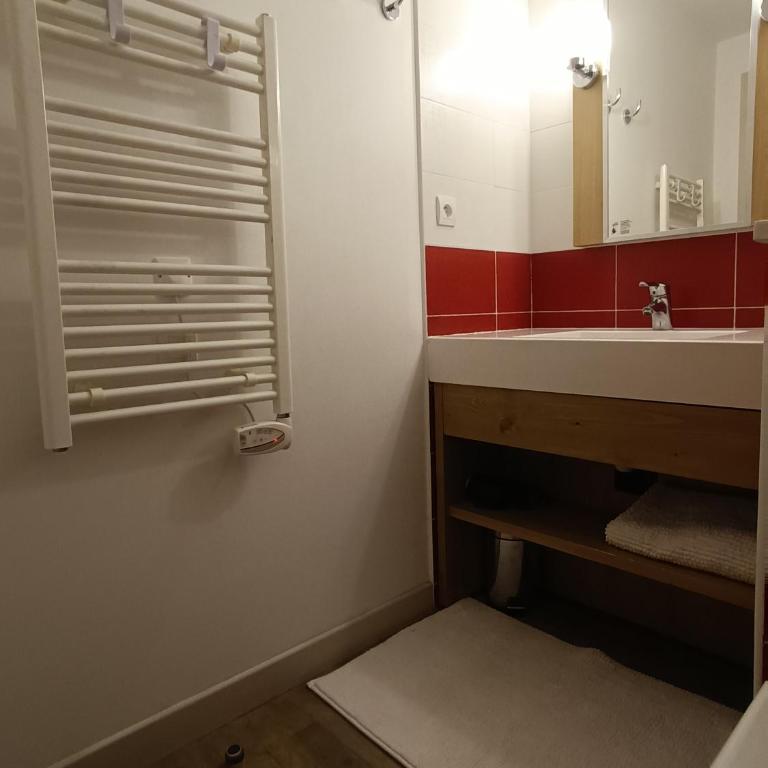 4-6 pers ski pieds Belle Plagne Les Gémeaux - Appartement 1 Chambre - 20