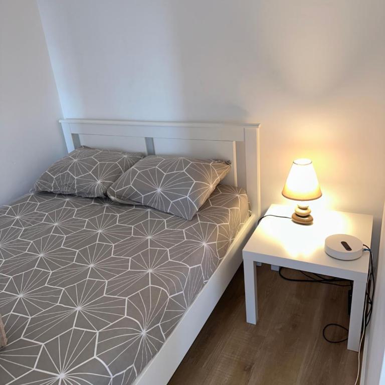 Duplex apartment in Paris metro Line 6 - Appartamento con 1 Camera da Letto - 24