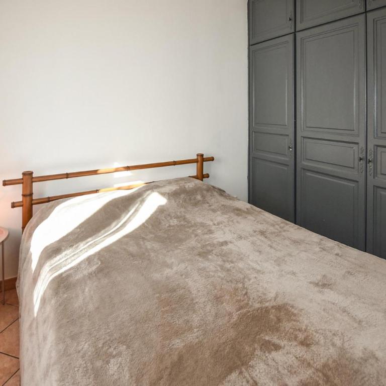 Amazing Home In Avignon - Maison de Vacances 3 Chambres - 12