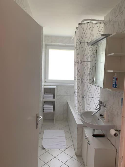 Cozy Messe Apartment - Appartamento con 2 Camere da Letto - 31