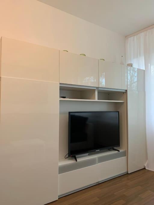 Cozy Messe Apartment - Appartamento con 2 Camere da Letto - 40