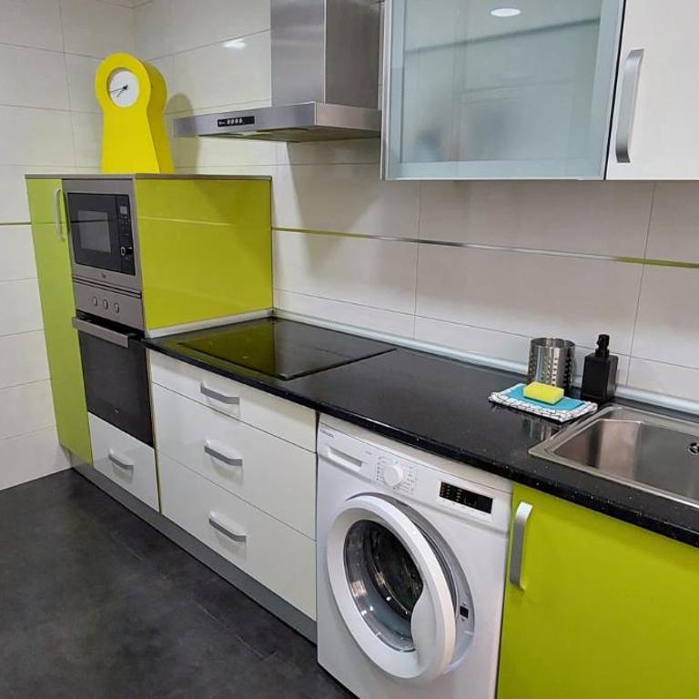 Piso a dos minutos del metro - Apartamento de 3 dormitorios - 20
