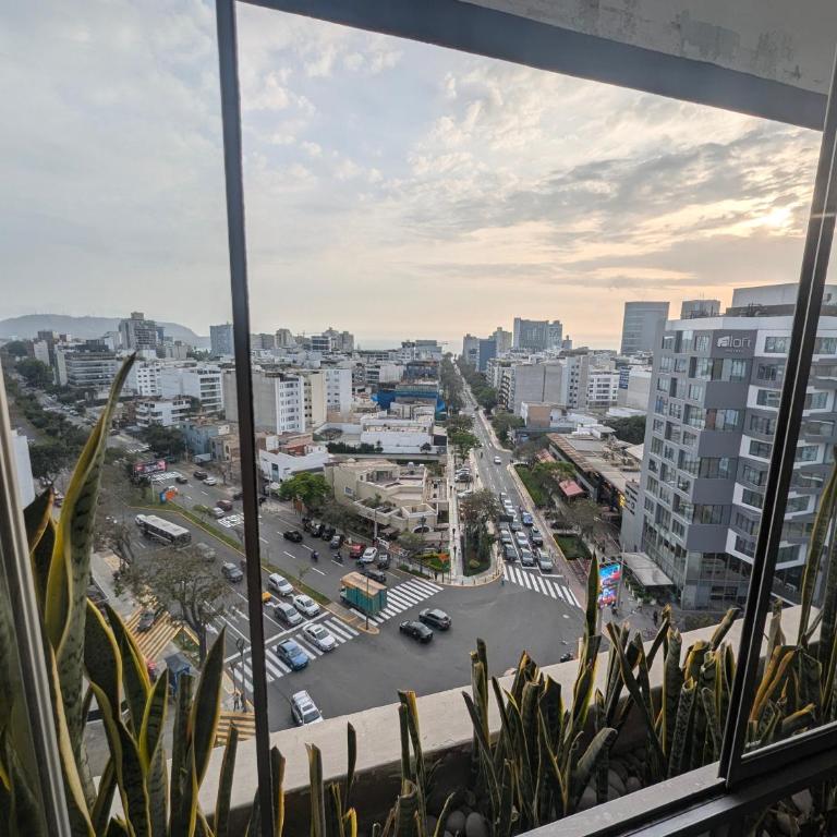 Guernica Apartments - Four-Bedroom Apartment - 2