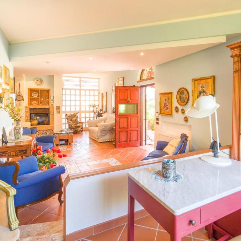 Amazing Home In Partinico Pa - Casa Vacanze con 3 Camere da Letto - 8