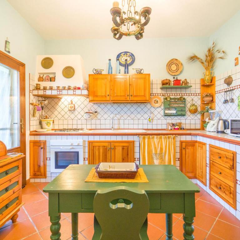 Amazing Home In Partinico Pa - Casa Vacanze con 3 Camere da Letto - 5