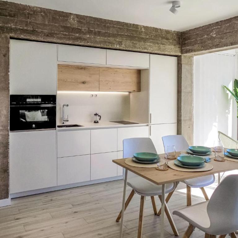 Gorgeous Apartment In Oropesa Del Mar - Apartamento de 2 dormitorios - 2