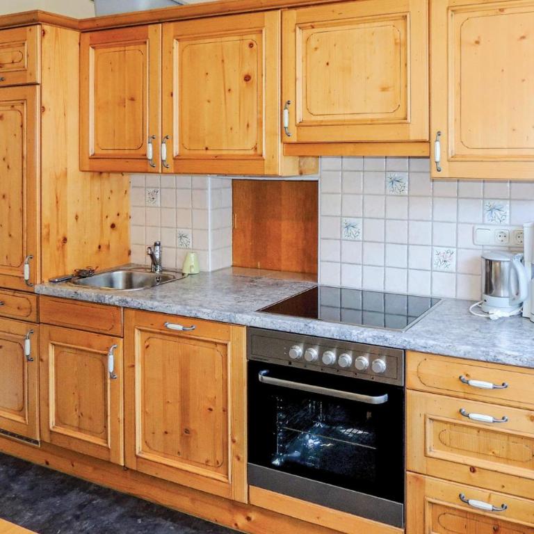 Gemuetliches Ferienhaeuschen - Ferienhaus mit 4 Zimmern - 6