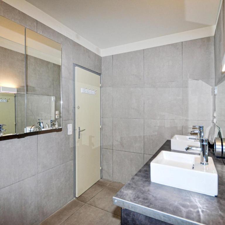 Awesome Home In Canet-En-Roussillon - Maison de Vacances 4 Chambres - 20