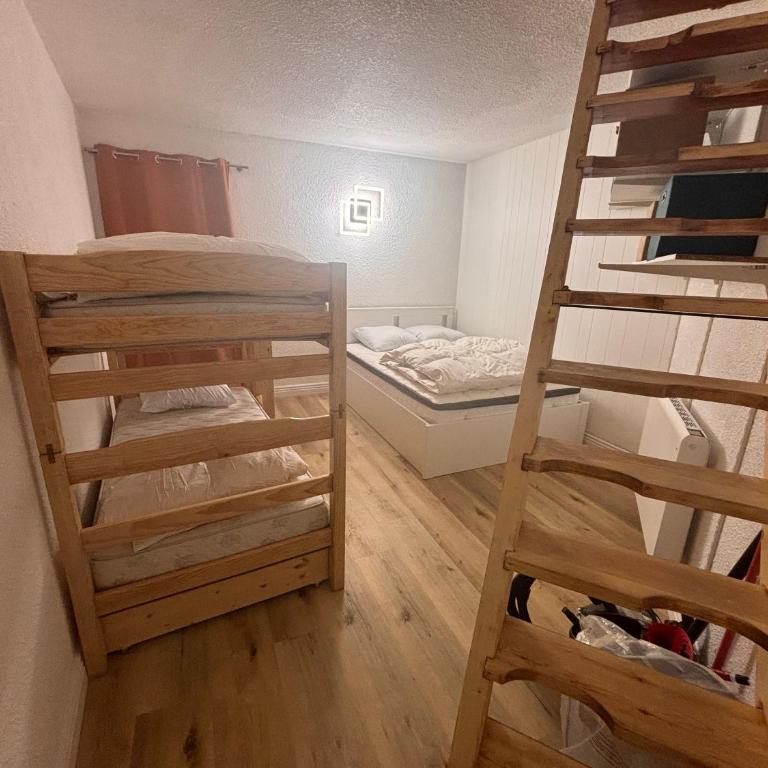Studio souplex refait à neuf au pied des pistes - Appartement 1 Chambre - 8