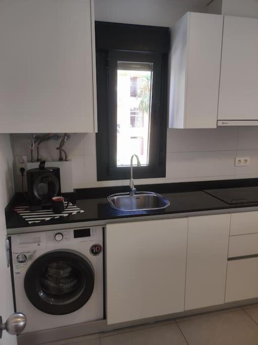 Piso completo-Parking gratuito - Apartamento de 2 dormitorios - 40
