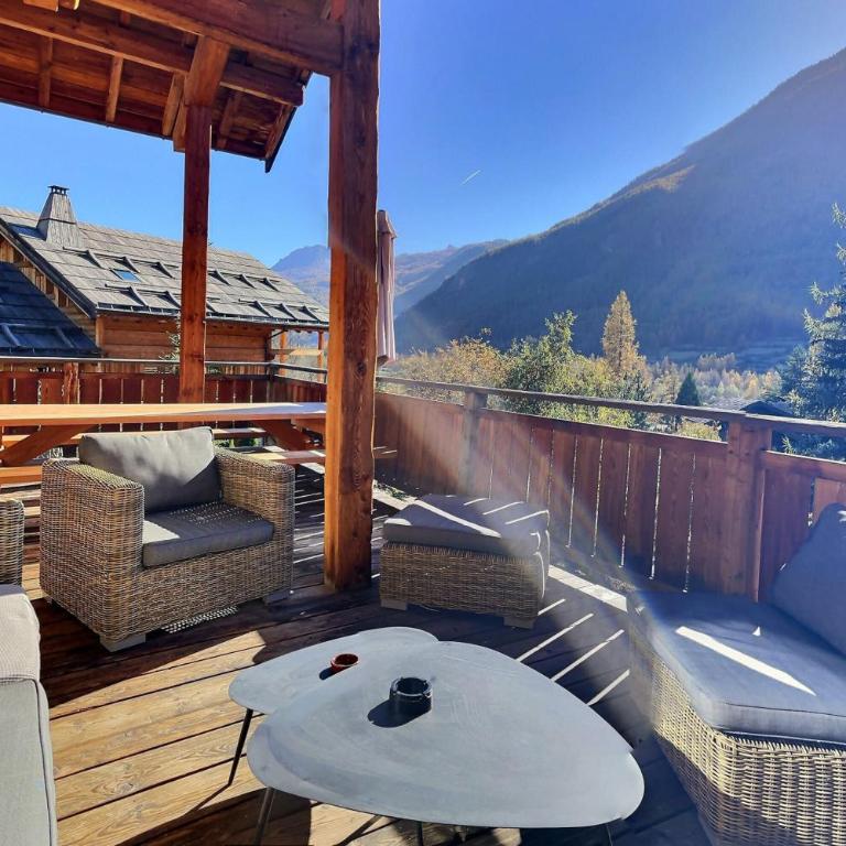 Serrechevalierholidays Chalet Vue&Cheminée, jardin et soleil 20 personnes - Chalet - 27