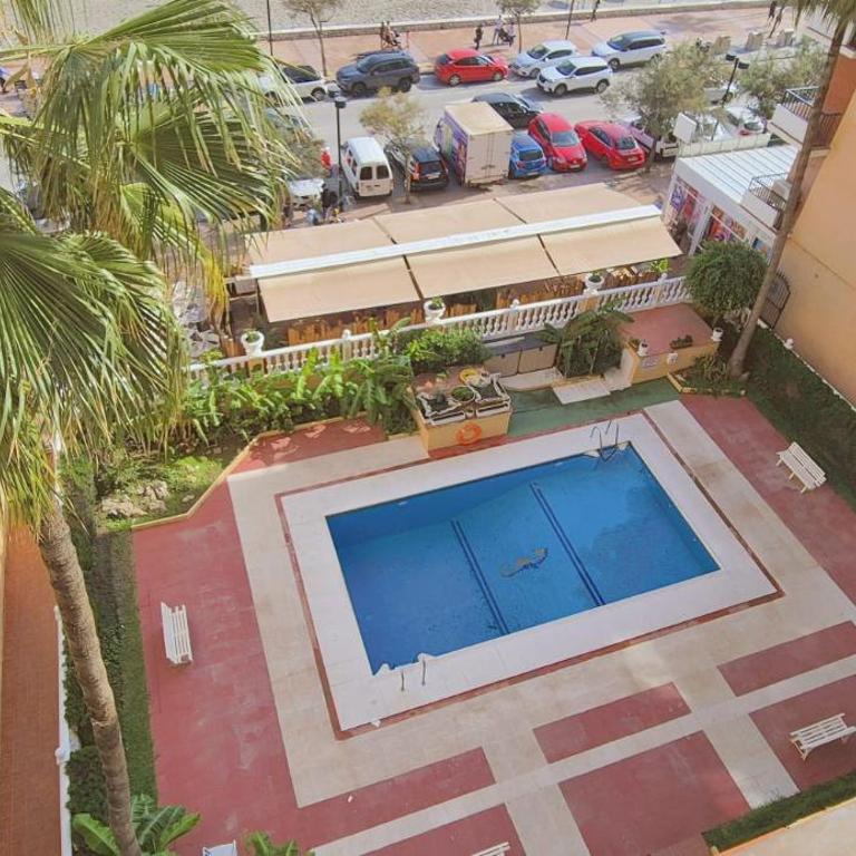 Apartamento con piscina en la primera línea de playa de Fuengirola - Apartamento con vistas al mar - 53