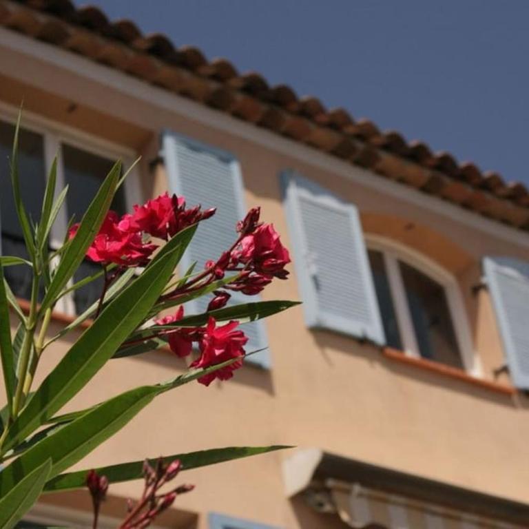 Villa Escarpolette - Maison de Vacances - 1