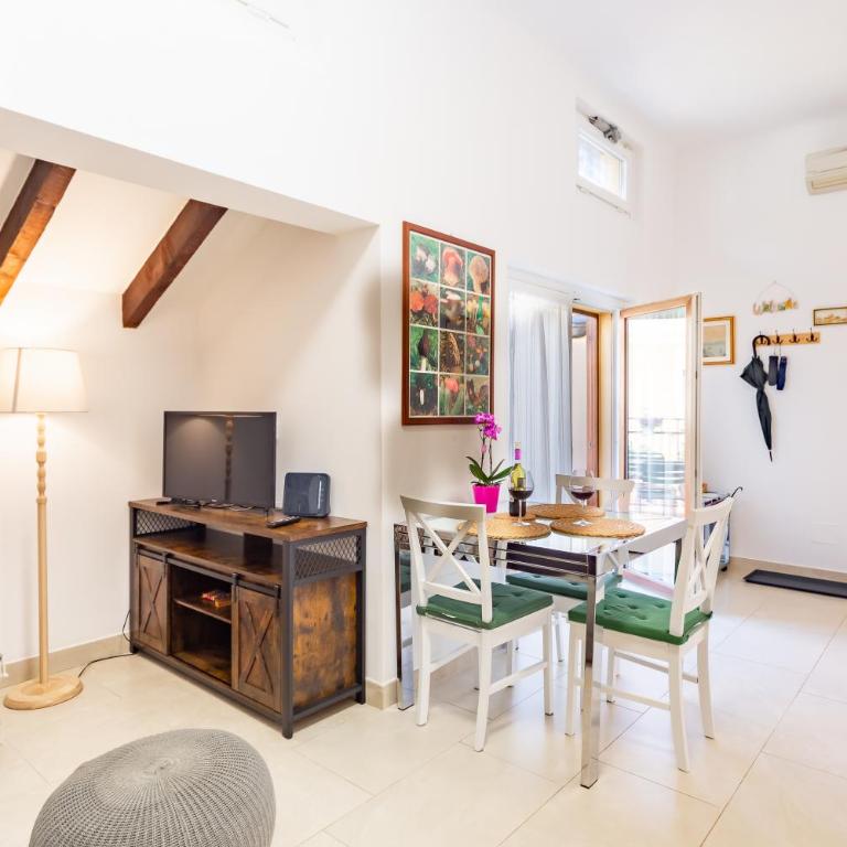 Casa Luce con Terrazza - Appartamento con 2 Camere da Letto - 24
