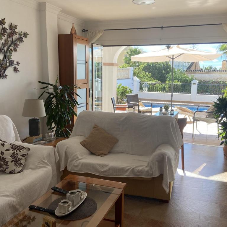 Villa Casa Rosi, vistas al mar, piscina privada y AA - Casa de 3 dormitorios - 36