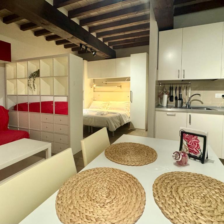 Niki O. Apartments - Studio - 1