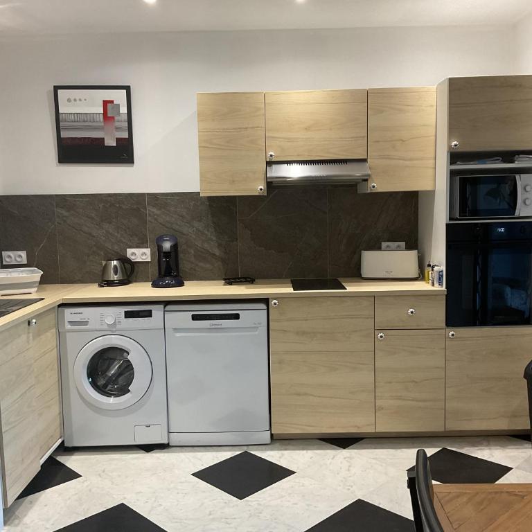 Domaine Le Rocher d Argent avec Piscine Extérieur ,Jacuzzi Intérieur et Salle de jeux - Appartamento Deluxe con 2 Camere da Letto - 28