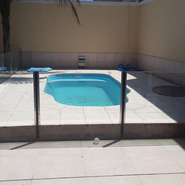 Moderna y hermosa Casa-Duplex con piscina y excelente ubicación - Casa - 7