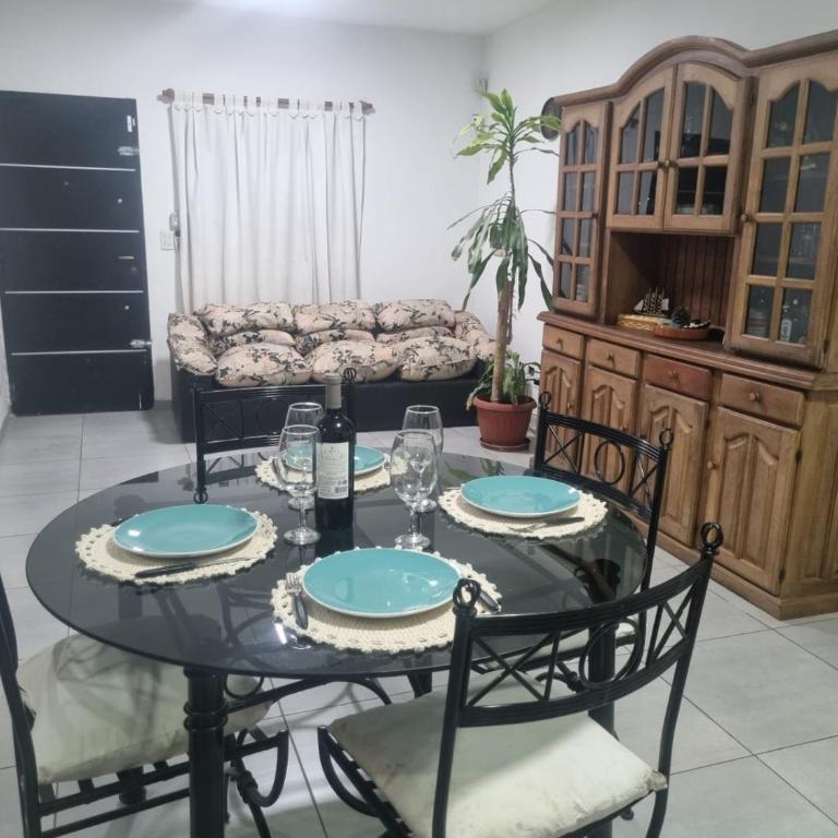Moderna y hermosa Casa-Duplex con piscina y excelente ubicación - Casa - 5