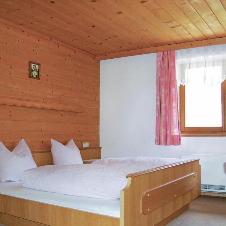Ferienhaus In Sonniger Lage - Ferienhaus mit 5 Schlafzimmern - 3