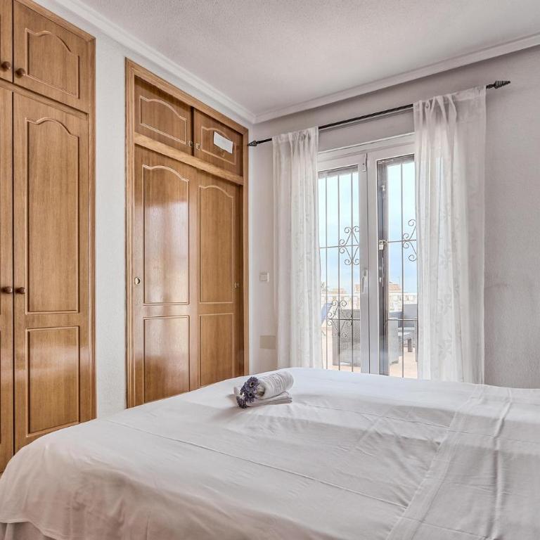 Amazing Home In Gran Alacant - Three-Bedroom Vacation Home - 13