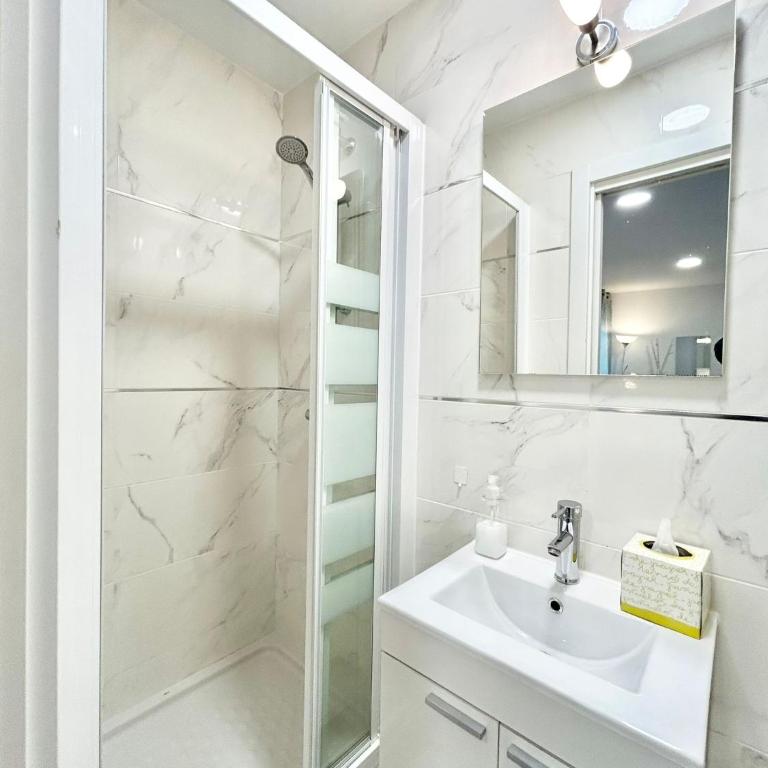 Metro Avenida de America 07 - Apartamento de 1 dormitorio - 6