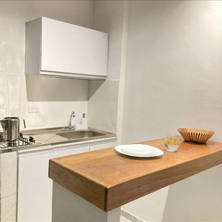 Apartaestudio cerca al centro - Apartamento de 1 dormitorio - 7