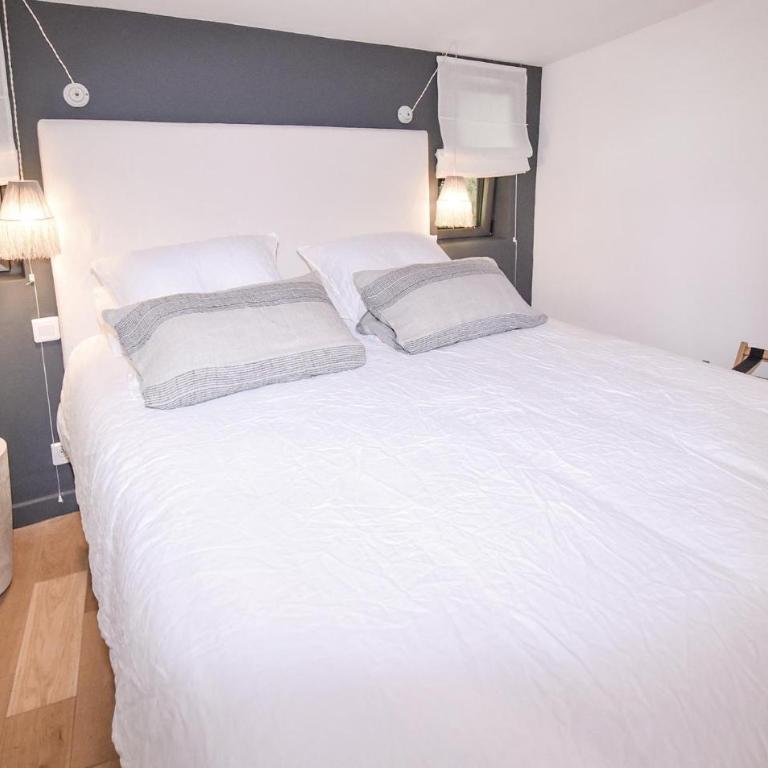 Luxurious Home In Malaucene - Ferienhaus mit 1 Schlafzimmer - 2