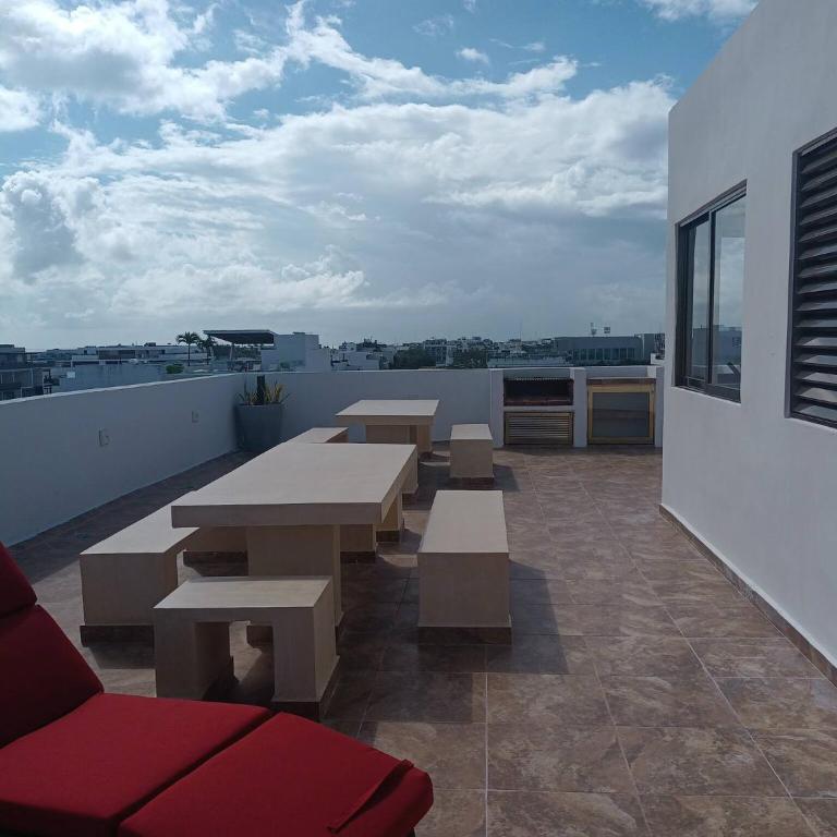Beautiful Studio Very Close To The Beach and 5th Avenue - Apartment - 16