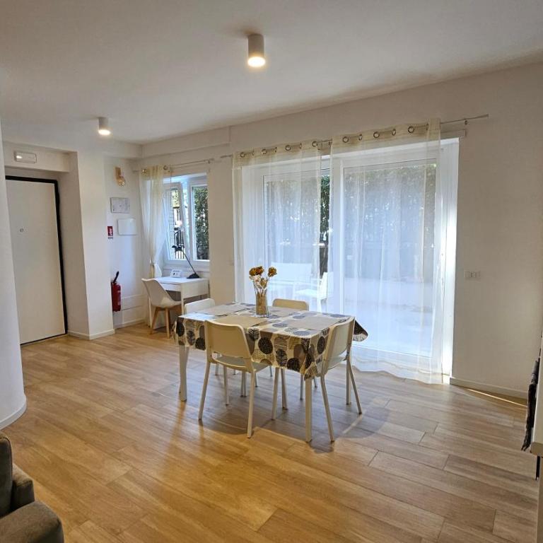Lux Beach Apartment GOLD - Appartamento con 1 Camera da Letto - 1