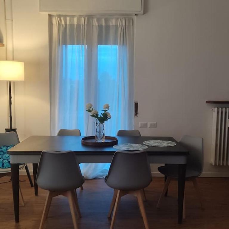 Bergam8 - VisitaBergamo, zona Centro-Stazione - Appartamento Deluxe con 2 Camere da Letto e Balcone - 3