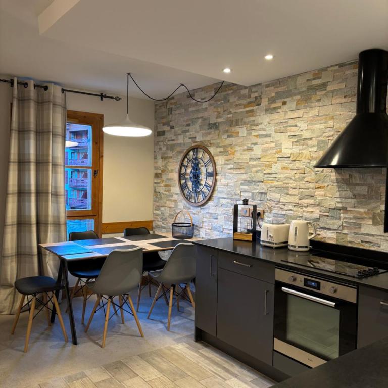 Arc1950 Prince Des Cimes appt 4-5 pers ski in out piscine intérieure - Appartement avec Vue sur la Montagne - 16
