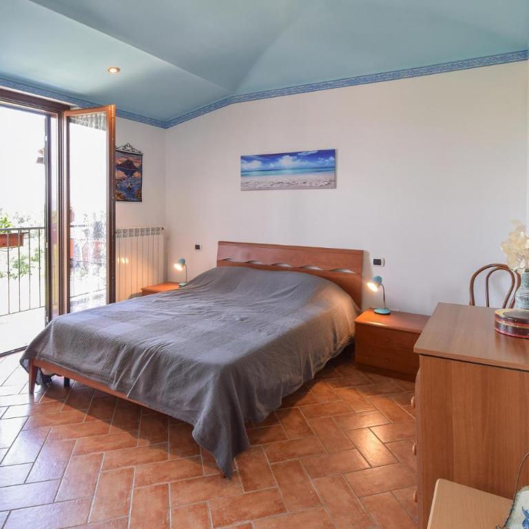 1 Bedroom Gorgeous Apartment In Montefiascone - Appartamento con 1 Camera da Letto - 2