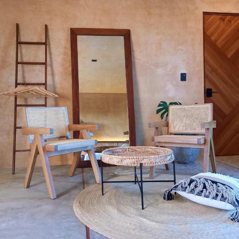 Piquete Holbox - Habitación con cama extragrande y vistas a la piscina - 6
