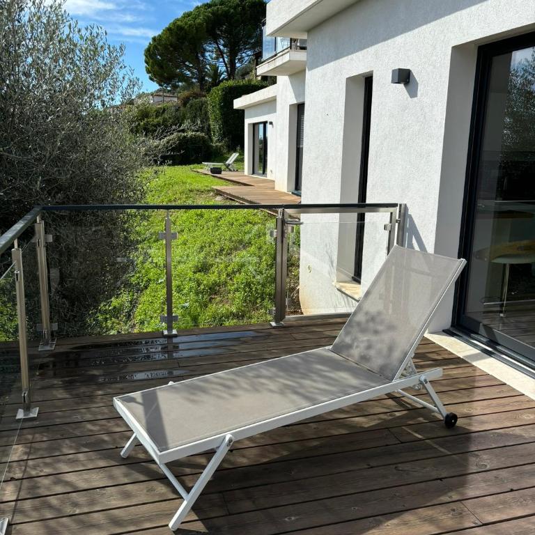 Domani Vencius - Cocon de bien-être à Vence avec vue mer, piscine et terrasse ensoleillée - Appartement 2 Chambres - Vue sur Mer - 30