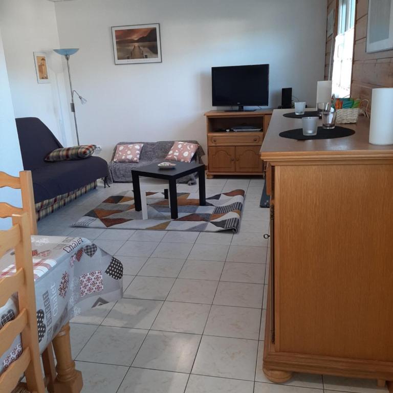 F2 lumineux en centre ville - Gerardmer - Appartement 1 Chambre - 18
