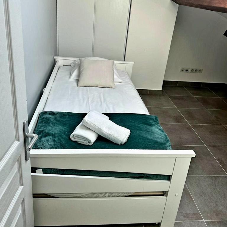 Appartement T3 Duplex sous les Toits de Marseille Panier Vieux Port - Appartement 2 Chambres - 13