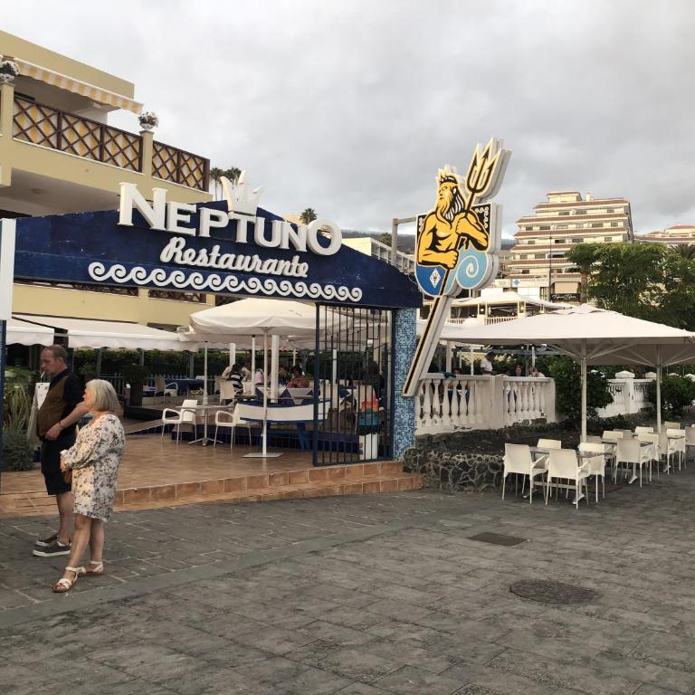 Max Neptuno 1st Line Beach Ocean View Apartment - One-Bedroom Apartment - 29