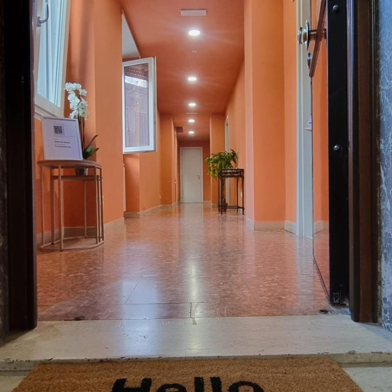 BAM BAM TIBURTINA Guesthouse - Double Room with Private Bathroom - 14